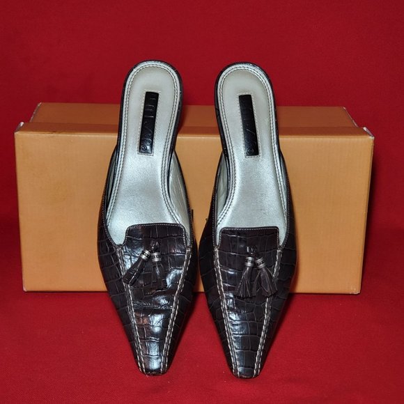 Unisa Gracia Mahogany Acajou 6B Pointed Toe Tassel Mules Slip on Kitten Heels - Picture 1 of 12